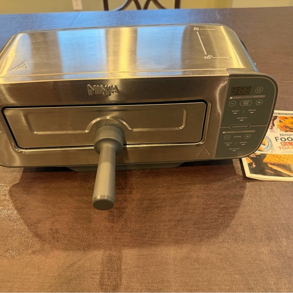 NINJA
Foodi
TOASTER - Picture 8 of 9